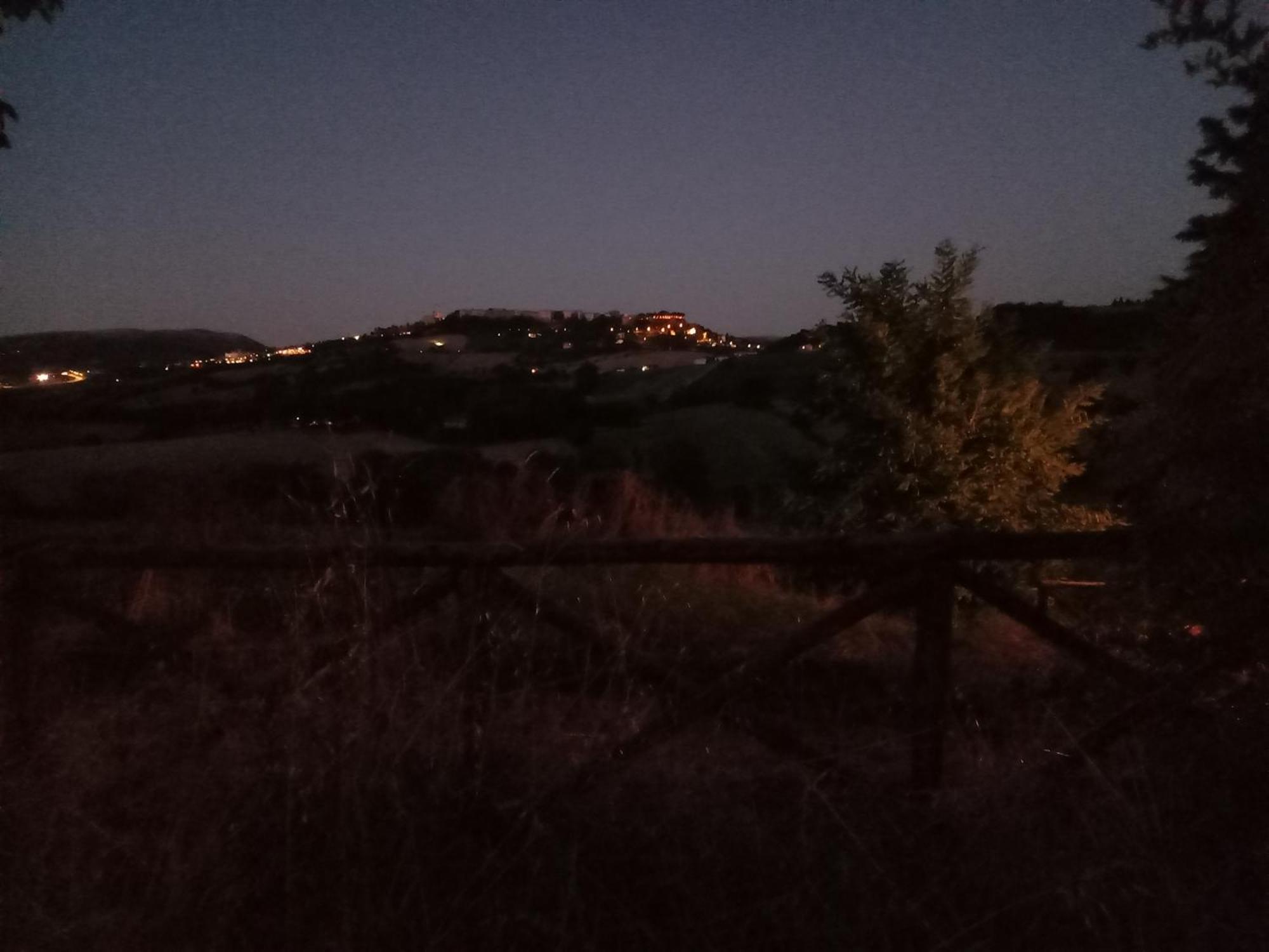 Villa Claudi Camerino Exteriér fotografie